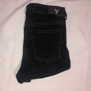 High-Rise Super Stretch A.E Cuffed Black Shorts